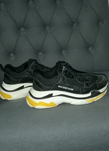 Balenciaga spor ayakkabı 