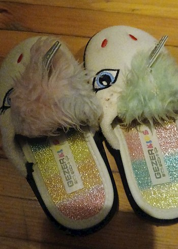 Nakışlı, Kürklü Beyaz Kız bebekTerlik - Görsel 3