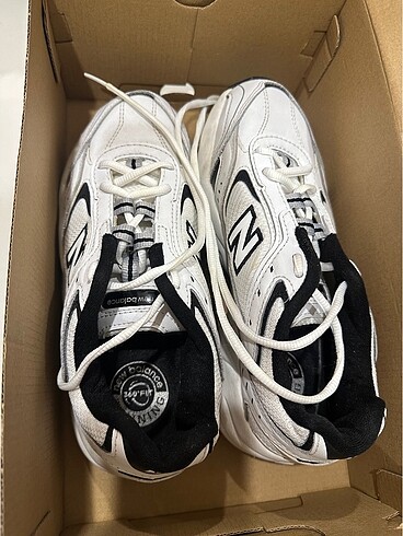New balance 452
