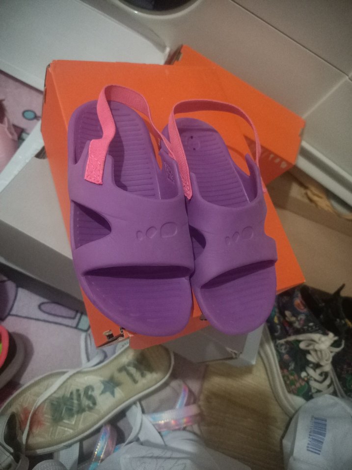 Mor Velcro Bantlı Kız Terliği - Görsel 2