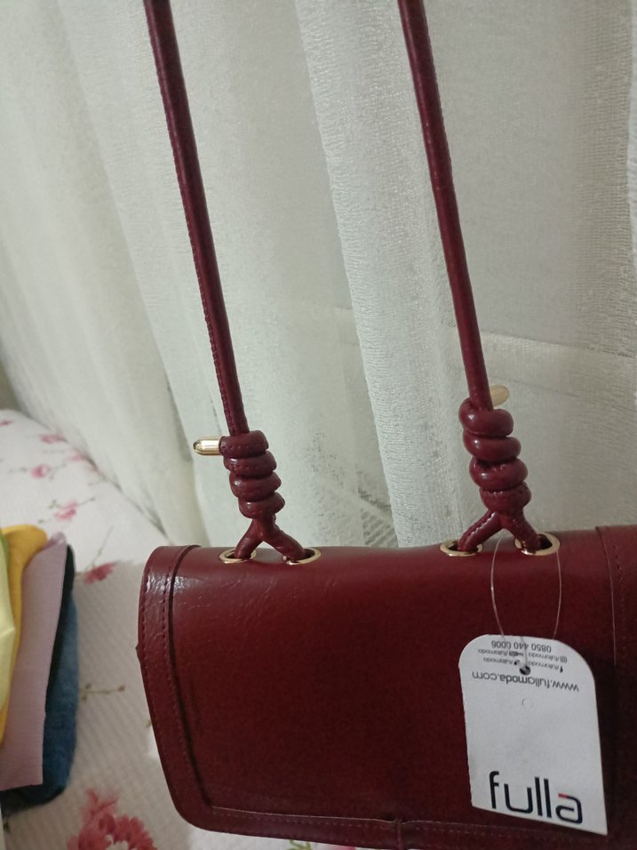 Bordo  Kadın kol çanta  sıfır üründür - Görsel 4