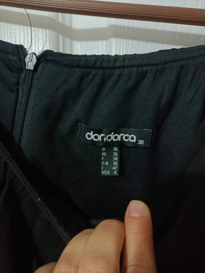 Siyah Straplez Kat Kat Volanlı Midi Elbise - Görsel 2