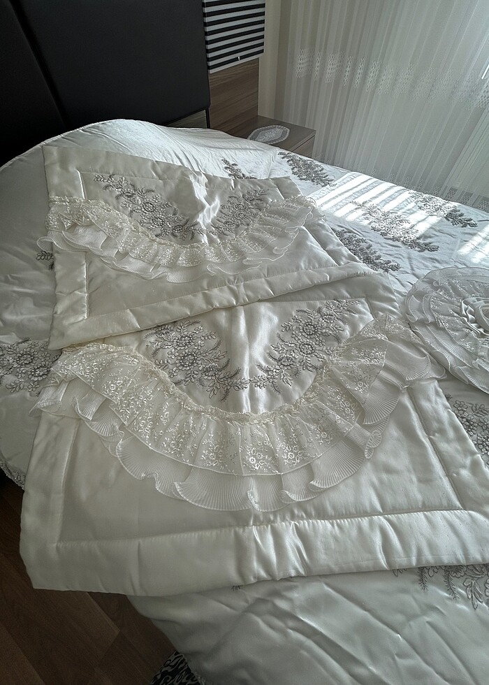 Yatak örtüsü - Görsel 2