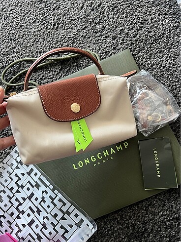 Longchamp