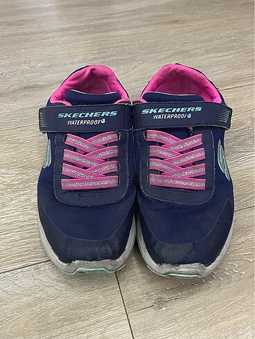 Skechers spor ayakkabı