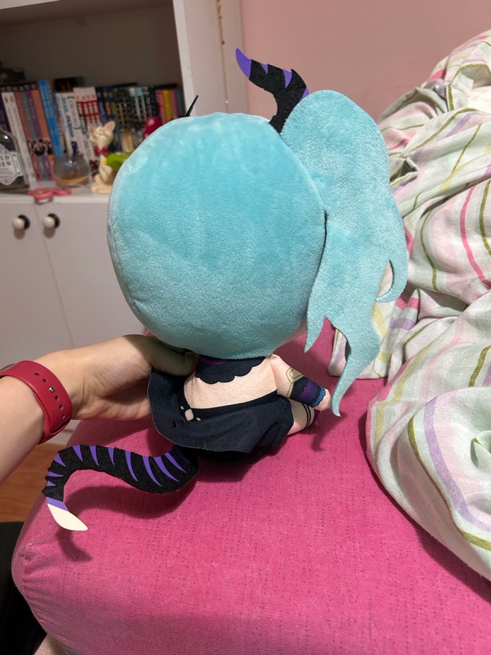 Hatsune miku peluş - Görsel 2