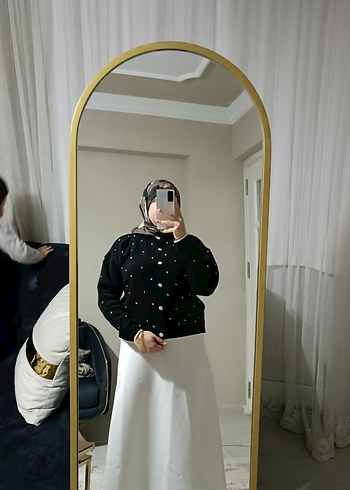 Düğmeli Siyah Mini Puantiyeli Hırka - Görsel 3