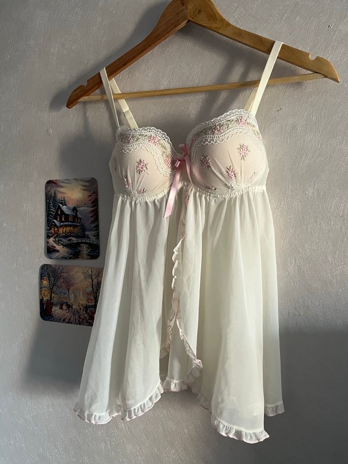 Nakışlı Beyaz sütyen - Görsel 2