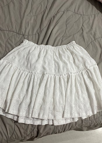 m Beden Nakışlı Beyaz Mini Etek