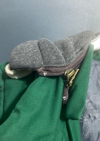 Erkek Yeşil Düğmeli Yelek - Görsel 2