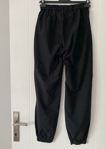 Siyah paraşüt pantolon - Görsel 2