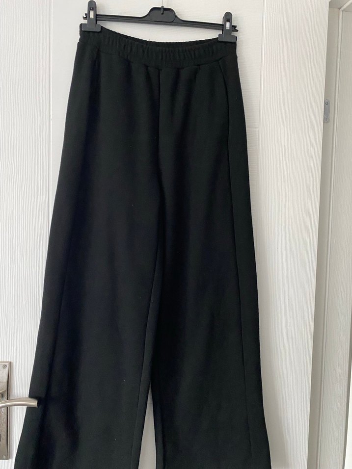 Kadın Siyah Midi Rahat Kesim Kumaş Pantolon - Görsel 2