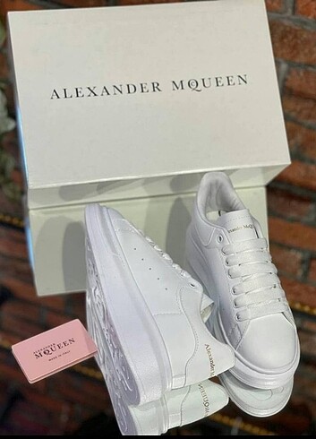 40 Beden Alexander McQueen ????