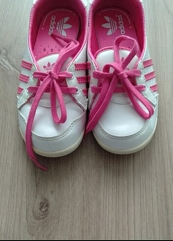 30 nu Kız orijinal adidas çok tarz