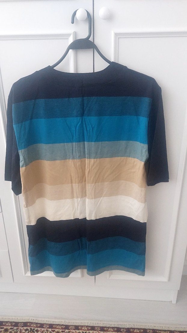 Düğmeli Kısa Kollu Tshirt - Görsel 5