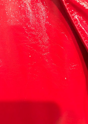 KIRMIZI YAĞMURLUK - Görsel 4