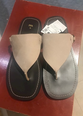 ZARA DERİ SANDALET