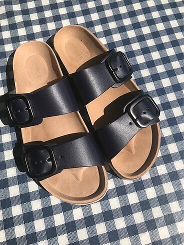 39 Beden OYSHO DERİ SANDALET