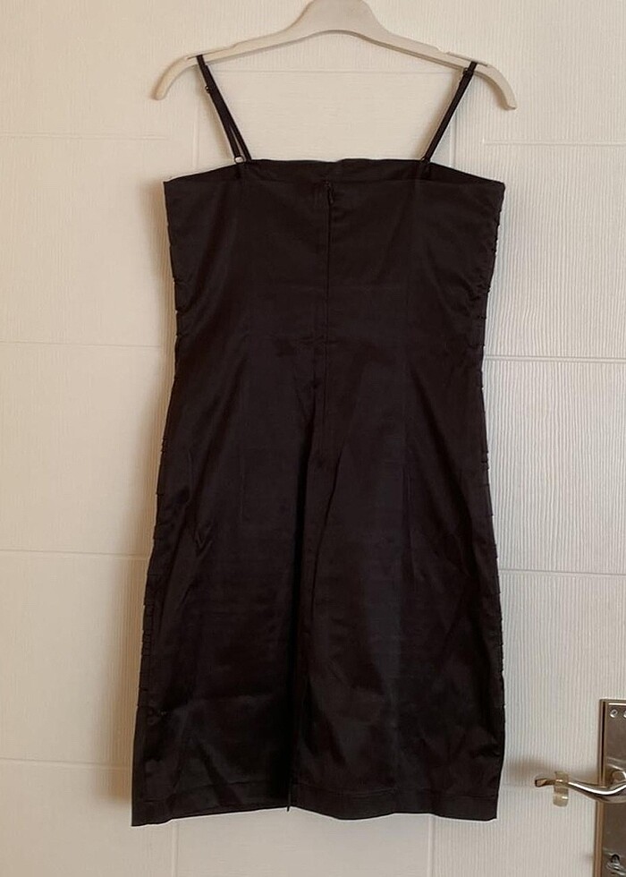 Askılı boleralı kısa abiye - Görsel 5