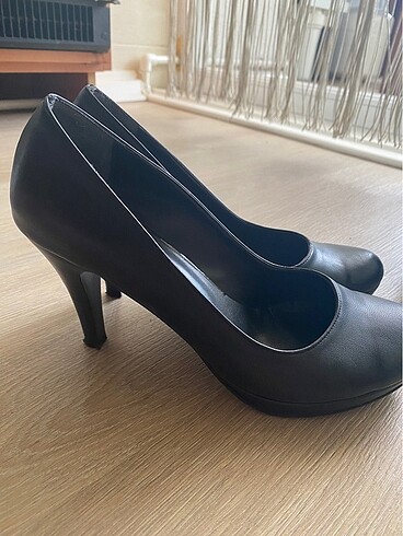 Diğer Stiletto