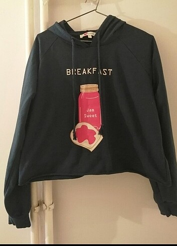Crop sweatshirt