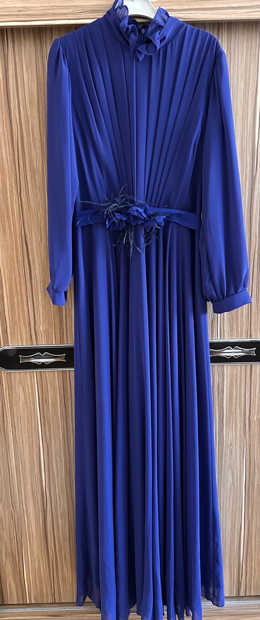 Uzun Kollu Pilili Lacivert Abiye Elbise - Görsel 2