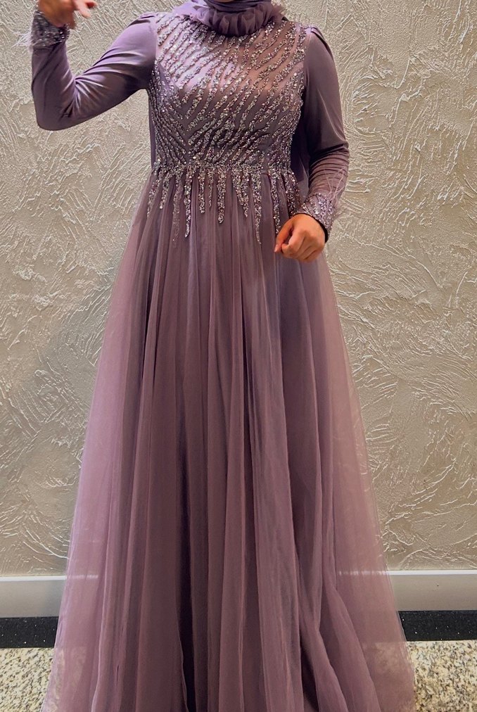 Uzun Kollu İşlemeli Mor Abiye Elbise+Şal - Görsel 4