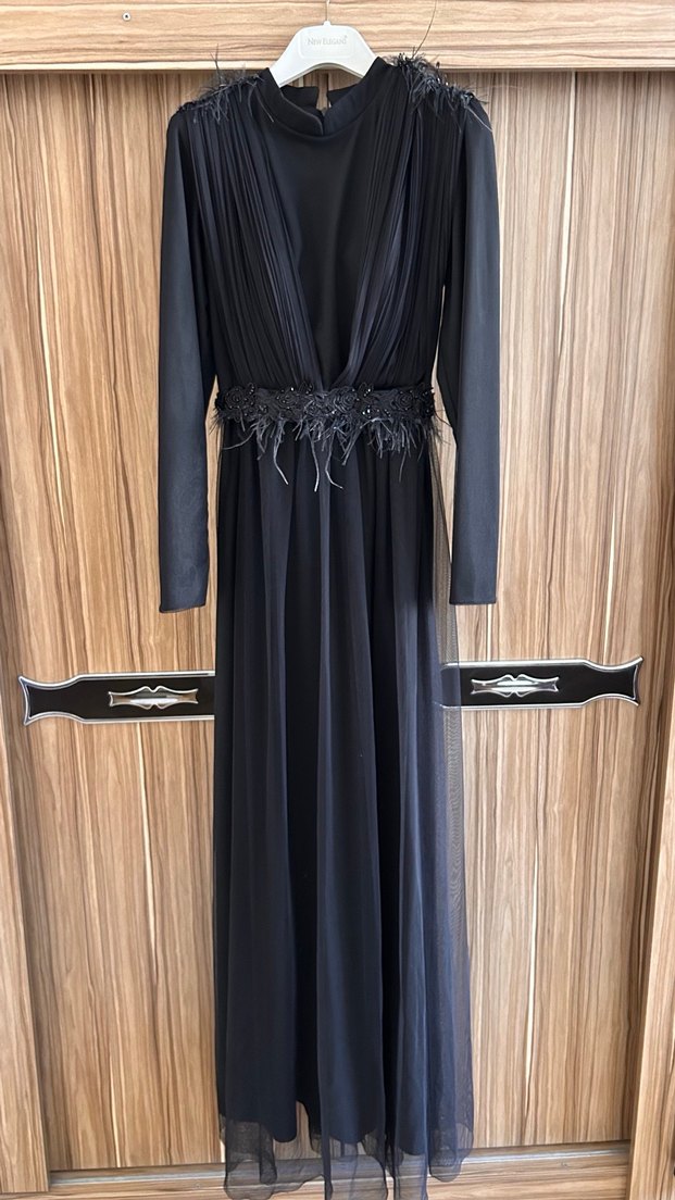 Siyah Uzun Drapeli Gotik Kadın Abiye Elbise - Görsel 2