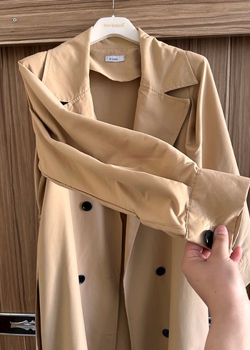 Bej Uzun Düğmeli Kadın Trençkot - Görsel 2
