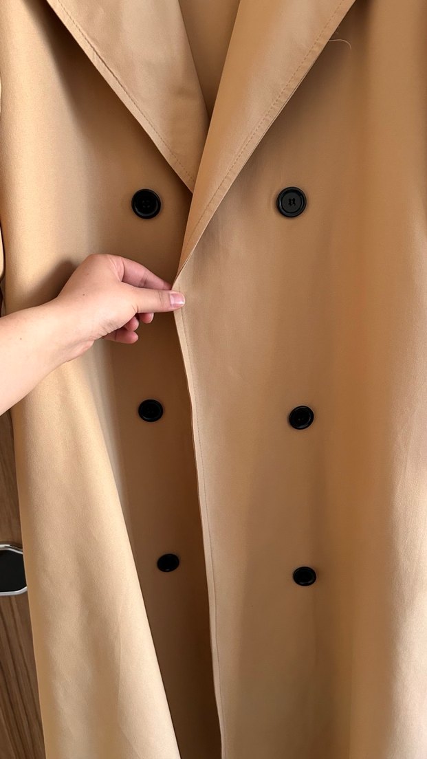 Bej Uzun Düğmeli Kadın Trençkot - Görsel 3
