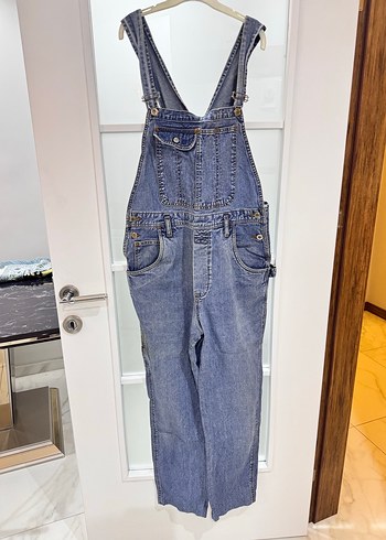 The Little White Company l