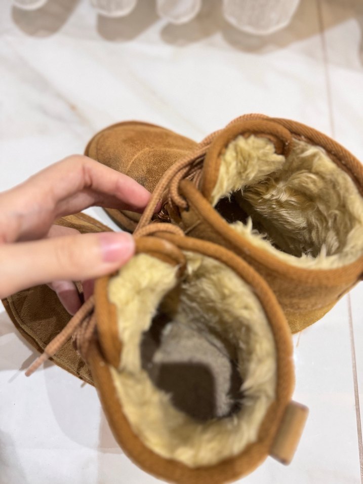 Ugg bot kadın bağcıklı - Görsel 2