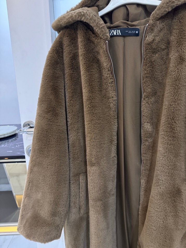 Zara Peluş Kaban Mont Tüylü Mont Kadın - Görsel 2