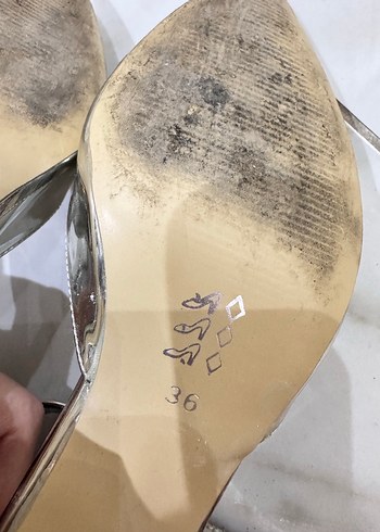 Gümüş stiletto kısa topuklu ayakkabı kadın gümüş abiye ayakkabı - Görsel 4