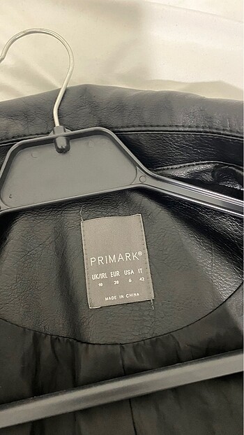 Bershka KISA DERI MONT