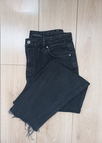 Siyah Normal Kesim Midi Denim Kadın Kot Pantolon