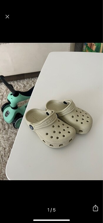 Crocs c7