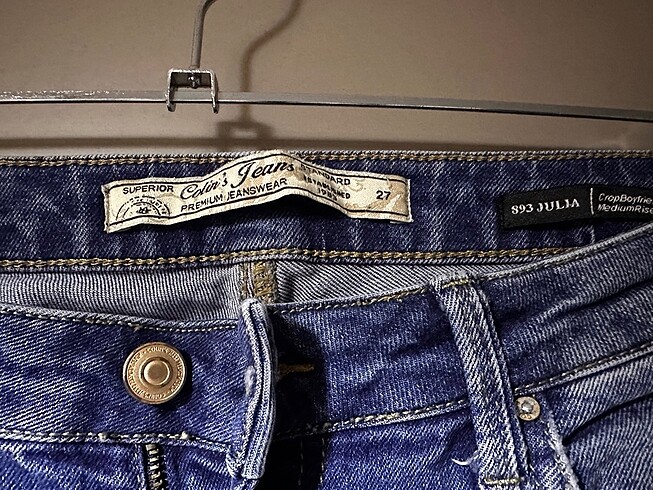 27 Beden Colins boyfriend jean