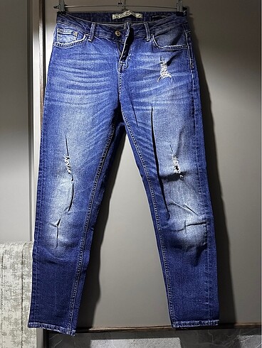 Colins boyfriend jean