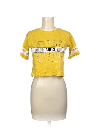 PreLoved T-shirt %70 İndirimli.