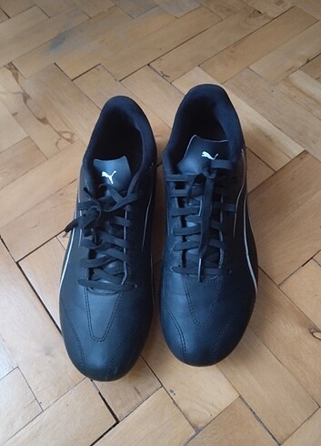  Puma Vitoria F Erkek Siyah Çim Saha Kramponu