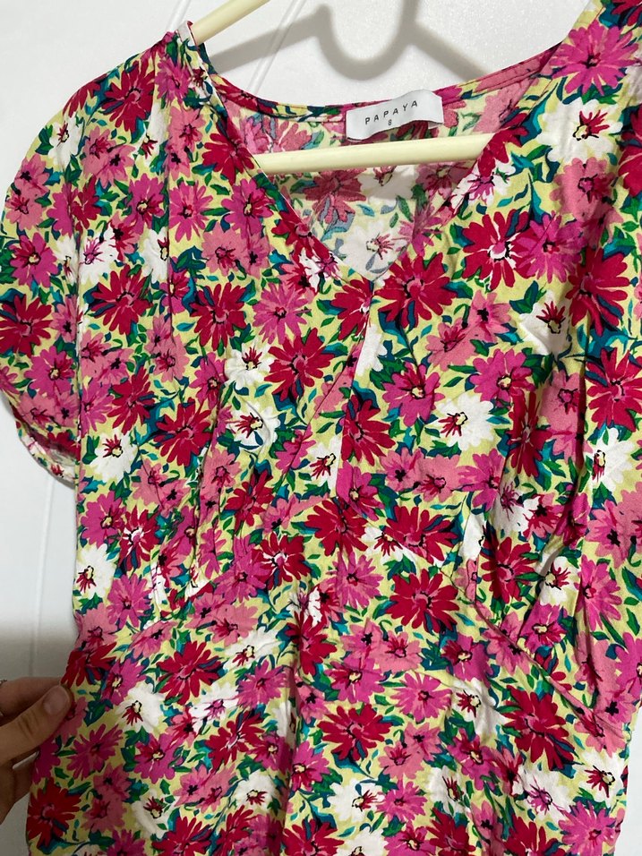 Renkli Çiçek Desenli V Yaka Midi Elbise - Görsel 2