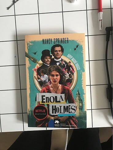 Nancy Springer, Enola Holmes - Kayıp Marki Vakası (Netflix) Eksi