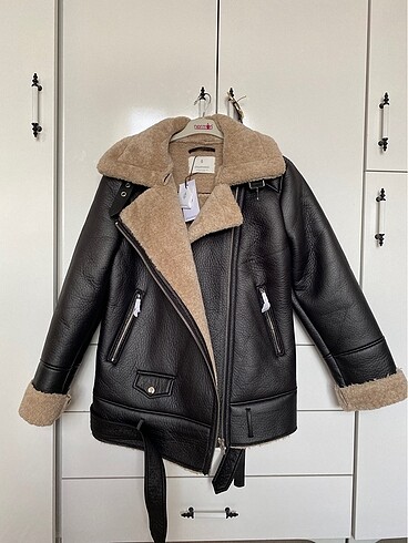 Stradivarius Biker Mont