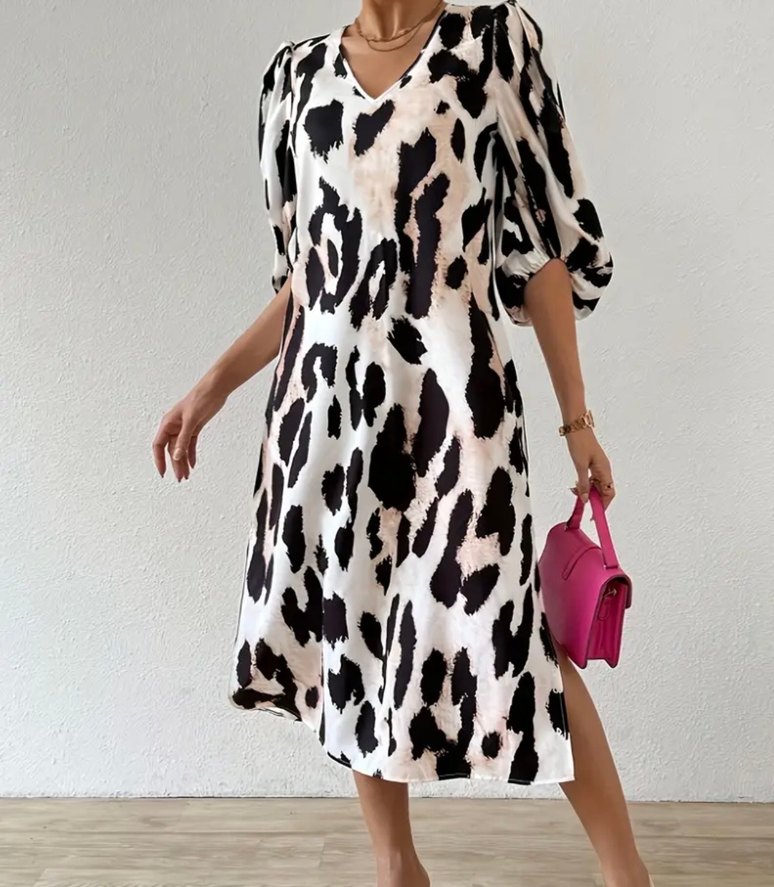 Kahverengi Zebra Desenli V Yaka Uzun Elbise - Görsel 3