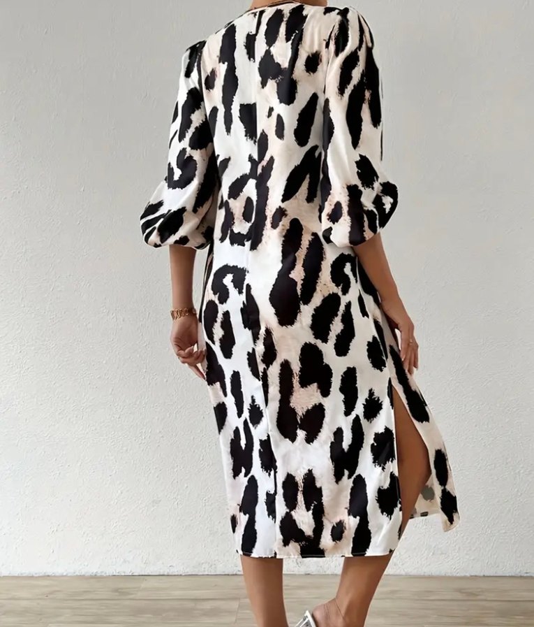 Kahverengi Zebra Desenli V Yaka Uzun Elbise - Görsel 4