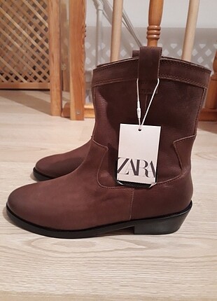 37 Beden kahverengi Renk Zara kovboy bot 