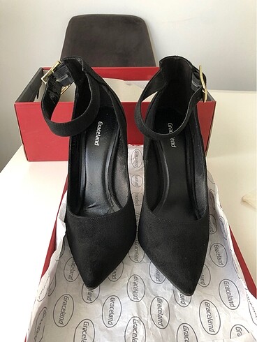 Deichmann Siyah Topuklu ayakkabı