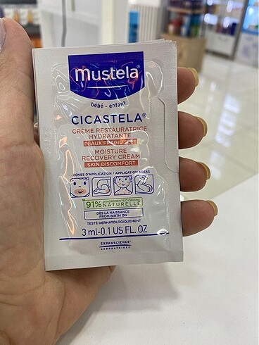 Mustela cicastela