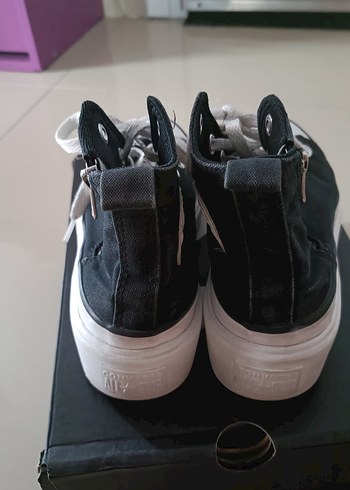 33 Beden Converse kız çocuk ayakkabı